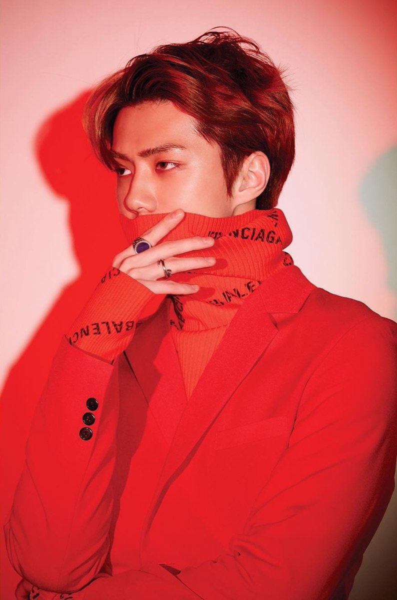 overdose_ksoo's tweet photo. [18.12.07] weareone.exo Instagram update - #LOVESHOT_SEHUN (2/2)

EXO 엑소 The 5th Full Album Repacakge ‘Love Shot’

🎧2018.12.13. 6PM (KST)
👉https://t.co/lhvPmQwLRR

#weareoneEXO #EXO #LoveShot #LOVESHOT_EXO #LOVESHOT_SEHUNxKAI @weareoneEXO https://t.co/UfYvzHvn6Y