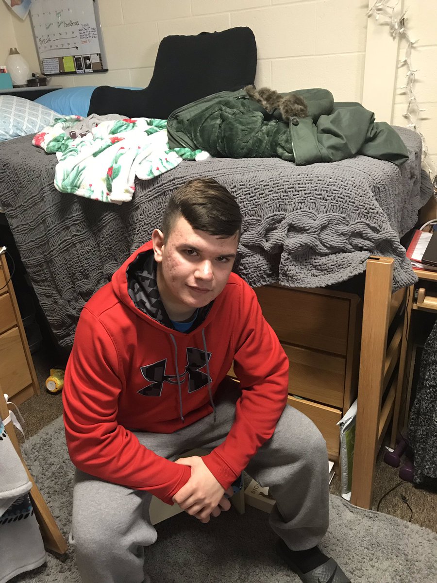 mattgress1's tweet photo. Beachy is the man and very smart in school! #EtownSimplifed #SimpleLiving https://t.co/ddelPp76l8