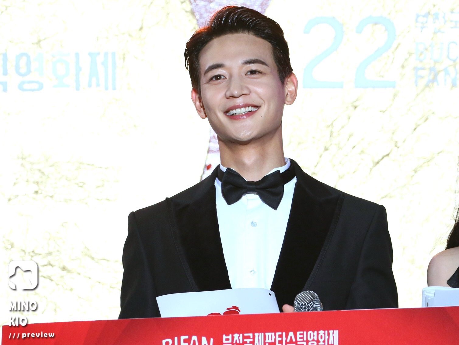 Happy birthday to our flaming charisma, choi minho  
