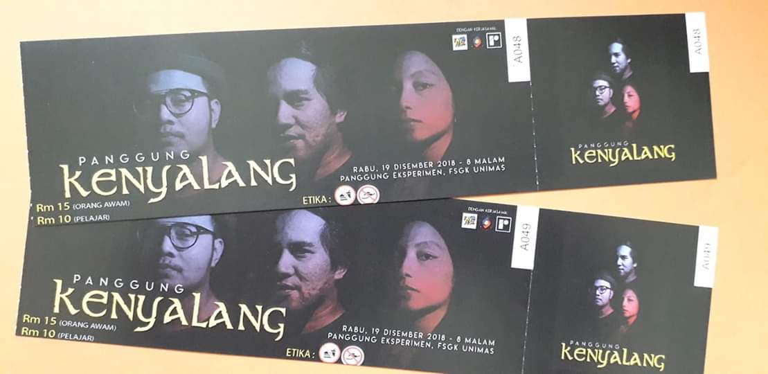 FFest2018's tweet photo. Hi korang, siapa yang berminat dgn lagu puisi boleh datang beramai-ramai memeriahkan paggung Eksperimen FSGK. Sekarang kami buat promosi yg sangat2 berbaloi dgn harga! *BUY 1 FREE 1*😱😱cepat cepat grab sebelum tiket habis terjual. Booth tengah buka di studen pavillion Unimas. https://t.co/lANhrBQQ7j