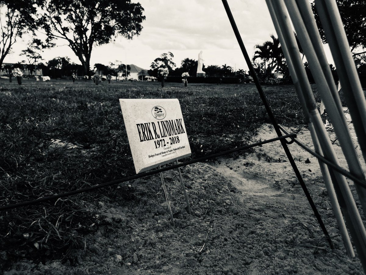 Unique Leader Records tweet media