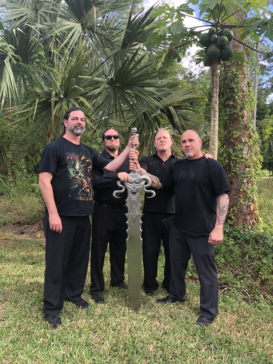 Unique Leader Records tweet media