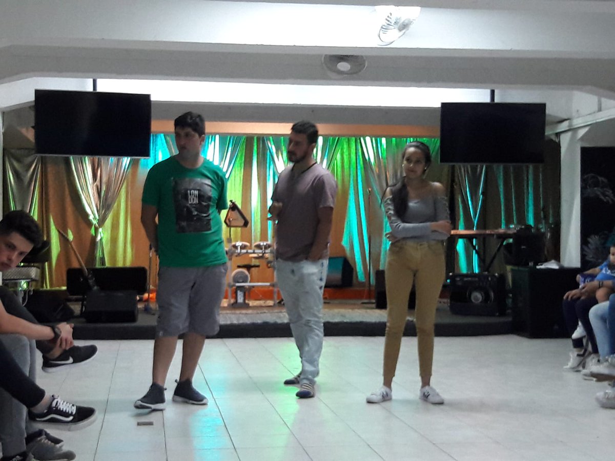 jovenesVT's tweet photo. #HistoriasDeNavidad #MujerDeFe ¿Estás dispuesto/a a dar el 100% en el llamado que Dios tiene para vos? Tal vez los tiempos sean difíciles y el entorno complicado, pero Dios nos esta llamando para cosas grandes. ¡Sé cómo María y activa tu fe! https://t.co/SzJih2Dgj7