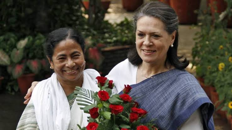 We wish Smt Sonia Gandhi a very very Happy Birthday. 