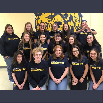 RHS_YRBK's tweet photo. #NewProfilePic ft. Bens DECA diamond ❗️don’t forget to buy your yearbook before prices go up❗️ https://t.co/rgIaFCFl2z