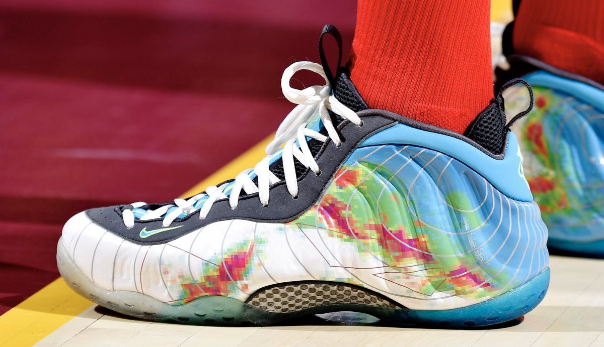 foamposite weatherman size 12