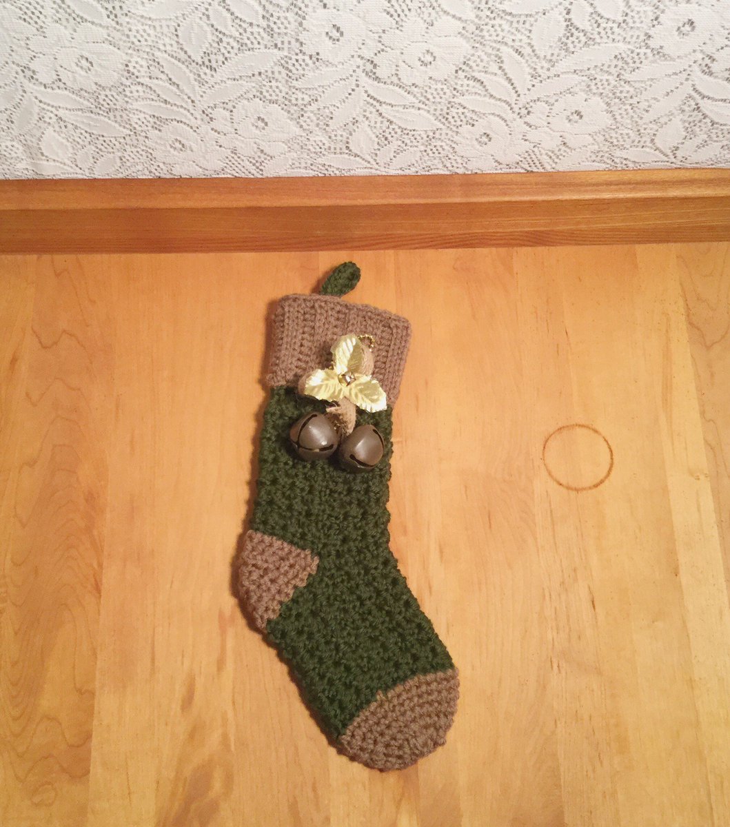 LisaMize026336's tweet photo. Excited to share the latest addition to my #etsy shop: Green and light brown holiday stocking (Ready to ship) Crochet stocking, Christmas stocking https://t.co/9BTnCsCGVj #housewares #homedecor #entryway #green #brown #christmasdecor #holidaydecor #holidaystocking #chr https://t.co/Uefc8flULK