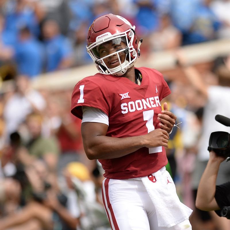 GSamSB's tweet photo. Oklahoma QB Kyler Murray wins 2018 Heisman Trophy. https://t.co/B5s8sK0zHf