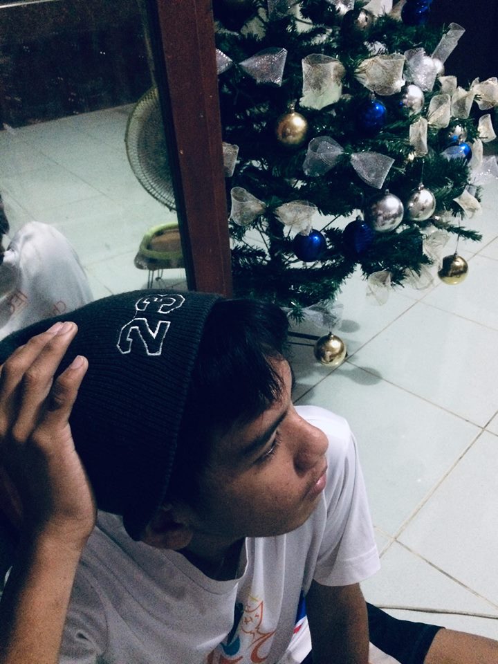 Philippp21's tweet photo. 🤶😂 https://t.co/ilREc34X9j