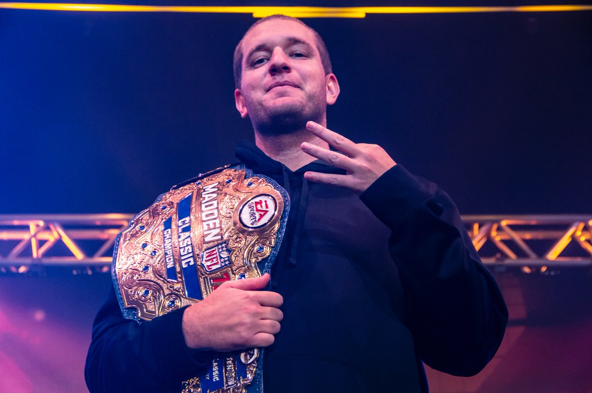 EAMaddenNFL's tweet photo. The 1st ever defending Champion in the Madden Championship Series! 

@Skimbooo23 makes it 3 belts at the #MaddenClassic! https://t.co/6W11we4pyD
