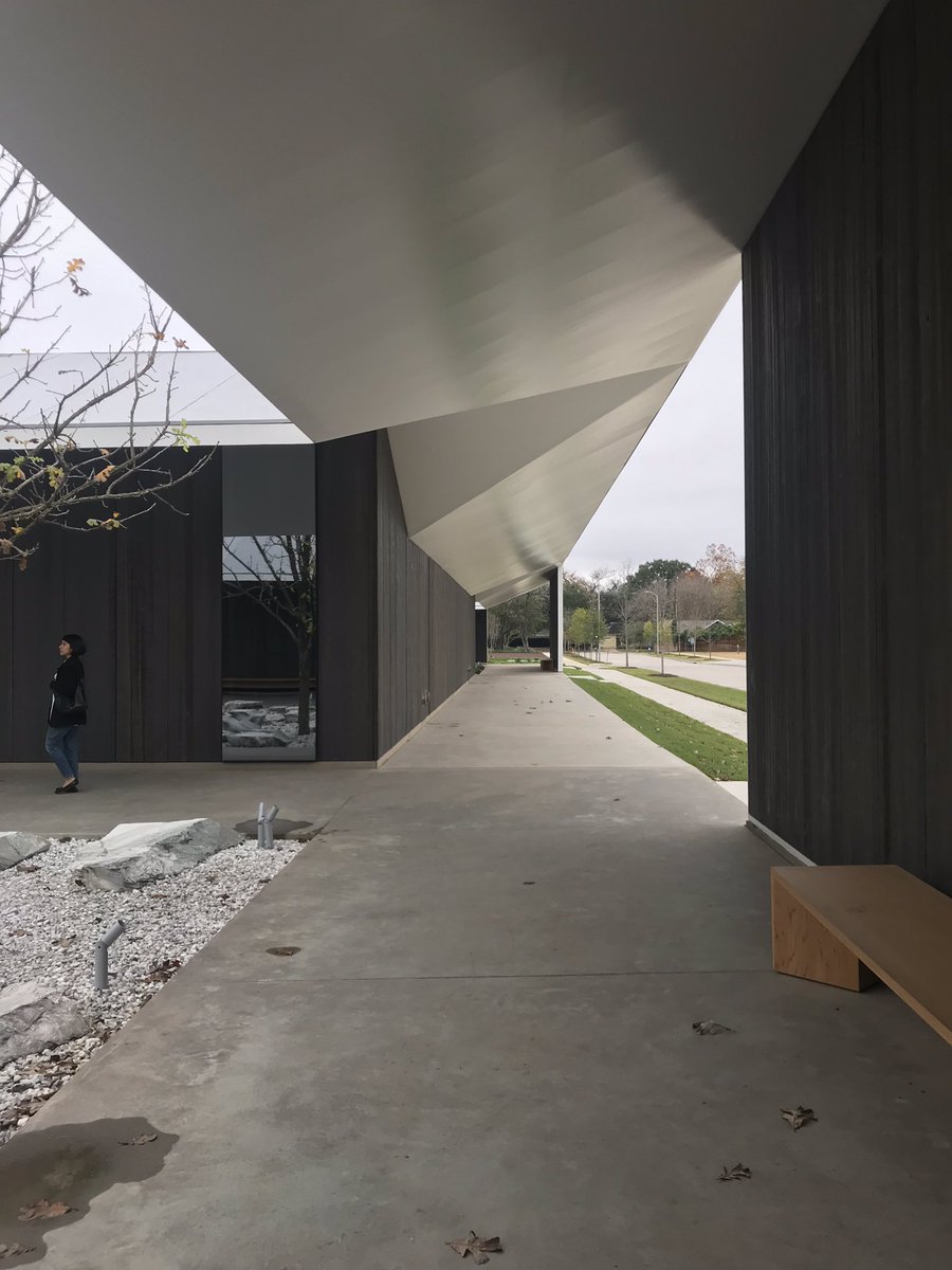 sptallman's tweet photo. Visiting the new Menil Drawing Institute https://t.co/9Zka51QuLW
