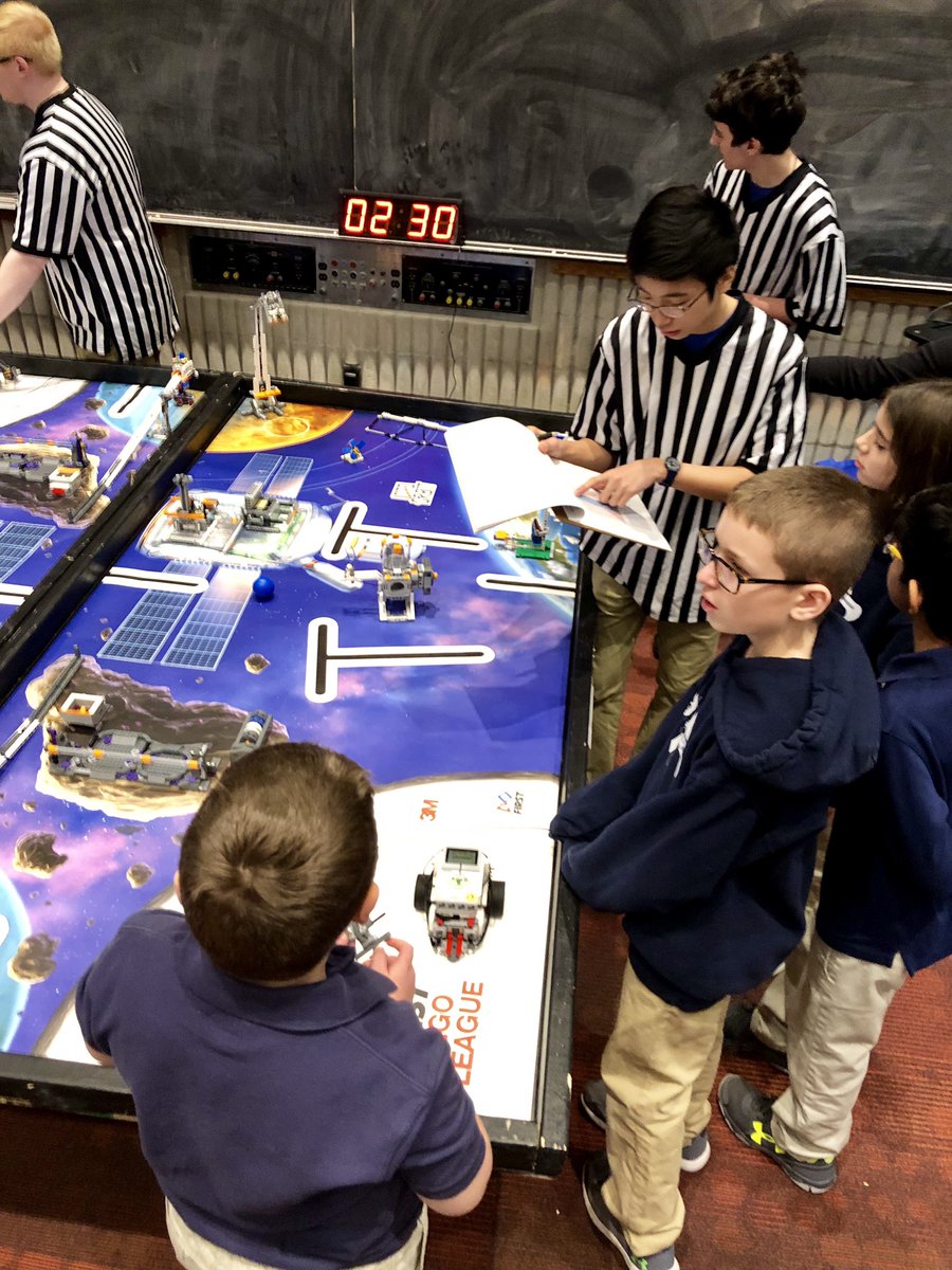 DrMarkLogan's tweet photo. Long, amazing day for Matthew and his @FoxboroughRCS Golden Falcons Robotics Team @UMassD! Collaborative brainstorming, engineering, & problem-solving proved they continue 2 learn & perform at outstanding levels. Way 2 represent FRCS! #Enter2LearnExit2Lead https://t.co/ZRlhkvh91I