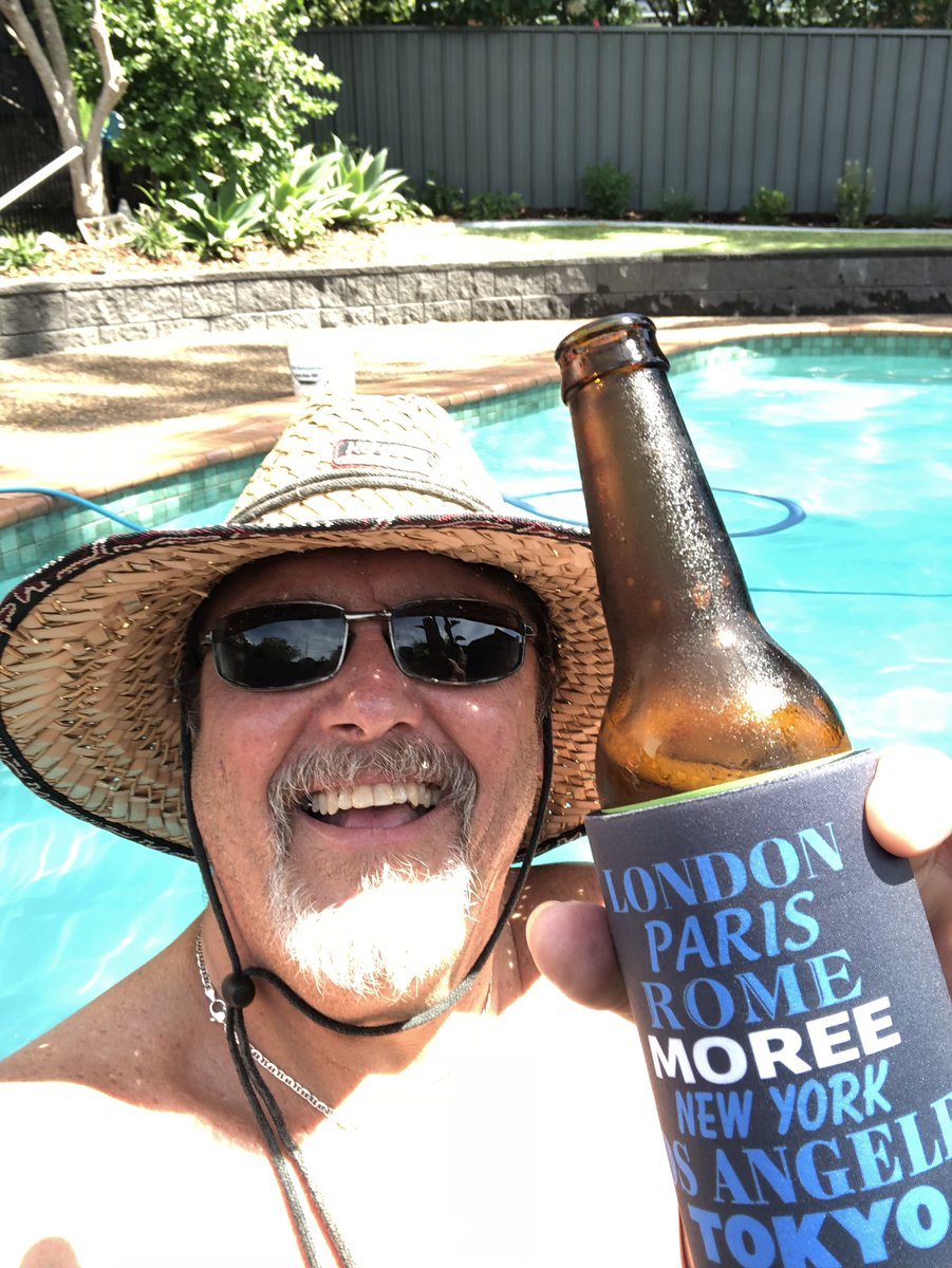 newietraveller's tweet photo. Gotta love an Aussie Summer Sunday arvo @julesaj1 enjoying J-Bomb with @cascadebrewing ginger beer & me @NakedNed rhubarb sour ale #Summer #Drinks #JBombs #GingerBeer #FarmhouseAle https://t.co/ooROIeyfr2