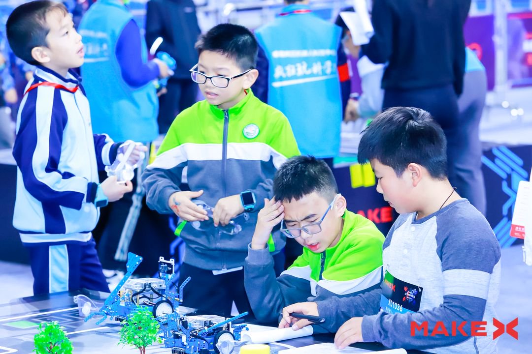 MakeXofficial's tweet photo. The third day of #2018MakeX #Championship
Finals coming soon!
Let wish them the best of luck https://t.co/YVriDEEDqs