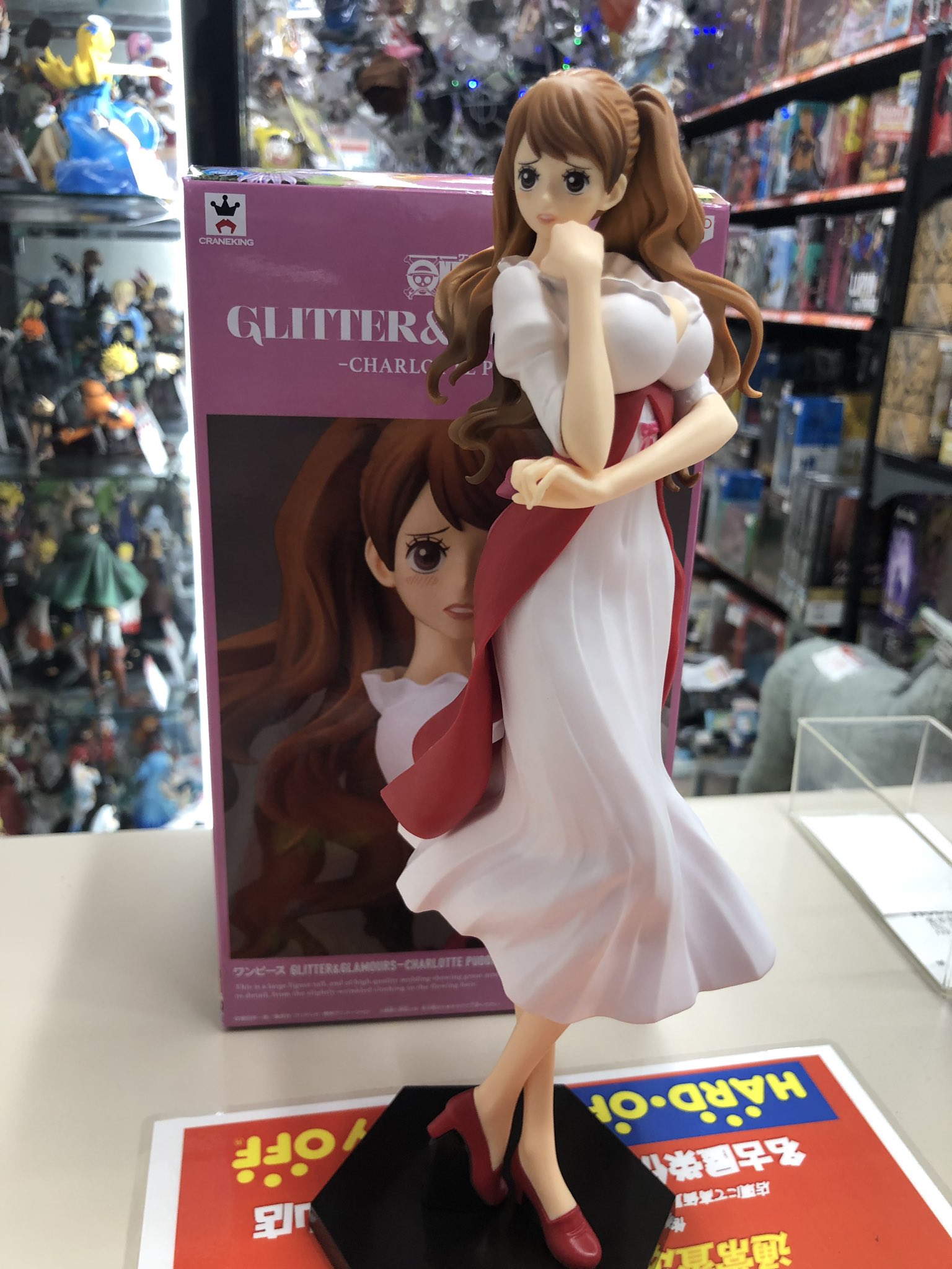 ホビーオフ名古屋栄伏見店 公式 新作フィギュア シャーロット プリン様 なかなかキュートな仕上がり 油断してると本編同様撃たれます ワンピース プリン ビックママ ビッグママ サンジ ホールケーキアイランド ホビーオフ T Co