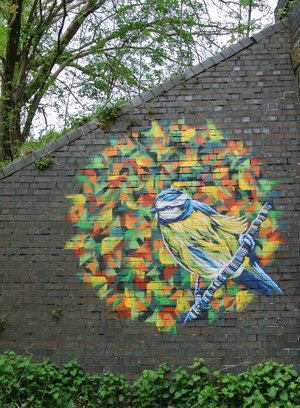 BoundaryWay's tweet photo. #WolverhamptonArts Advent Calender day 9 Wolverhampton based Graffiti artist Steve Edwards @SteGraffoflarge creates murals across the Black Country https://t.co/UCYGlZkidV https://t.co/qrLtgDQfR7