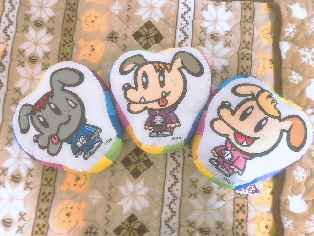 ykln_alan's tweet photo. GENE犬3匹ゲット🌸💓
亜嵐も無事とれた🐰💫 https://t.co/rFJGA376Ei