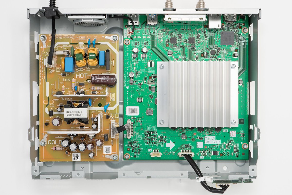 まりん On Twitter ソニーの4kチューナーdst Shv1 Acasチップの表面に20桁のモジュールid Acas番号 が印字されてた Https T Co Nro1aesadh Twitter