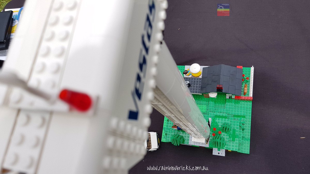 lego creator expert 10268