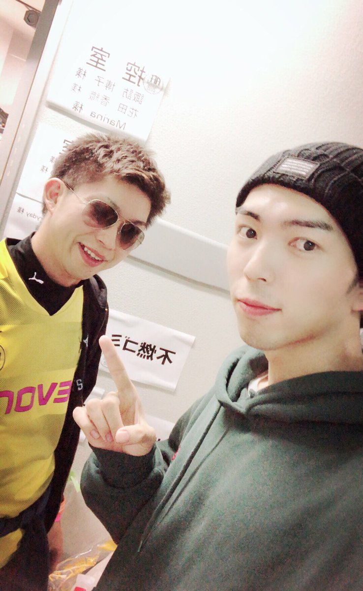 matty_pws's tweet photo. AFE LIVE COLLECTION2018
に来ております🎶

もうすぐ出番デス♪

ザビエル&amp;おまつ。草

MC まりな氏見つけてパシャリ📸

#AFE2018 https://t.co/4A7quE1HOn