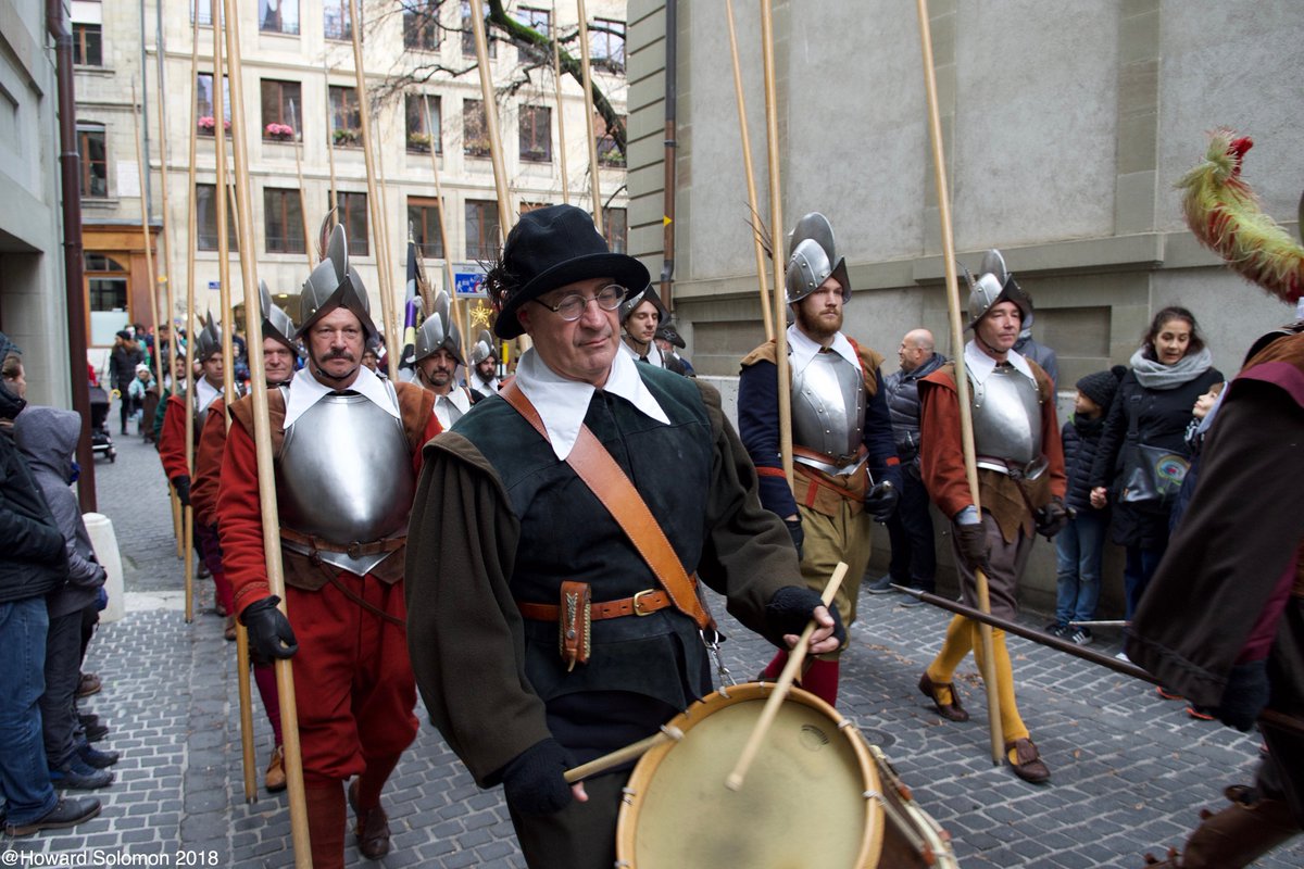 HTSolomon's tweet photo. Geneva's celebration of Fête de l'Escalade, marking the city's 1602 victory over Savoy https://t.co/okWrjNEhIN