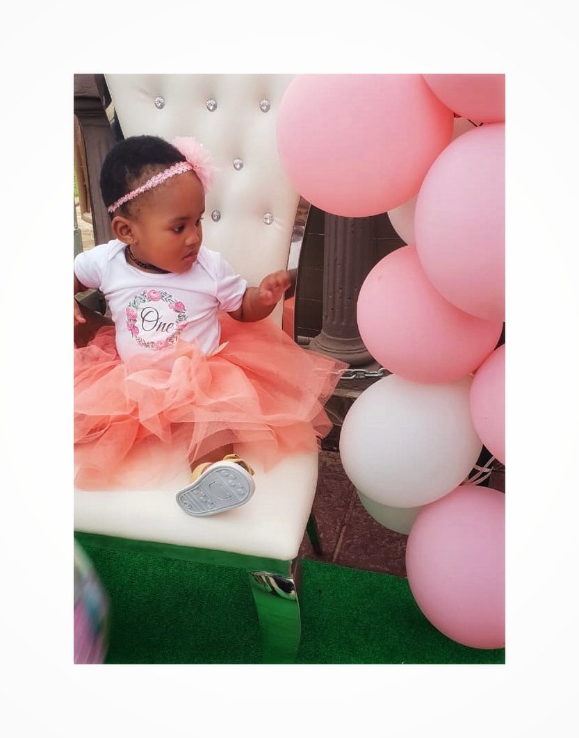 TMwaCreations's tweet photo. Mother and daughter tutu skirts 🧡
#StyleByTMwa
#RockYourLook
#Glam https://t.co/IkdpJWWcvS