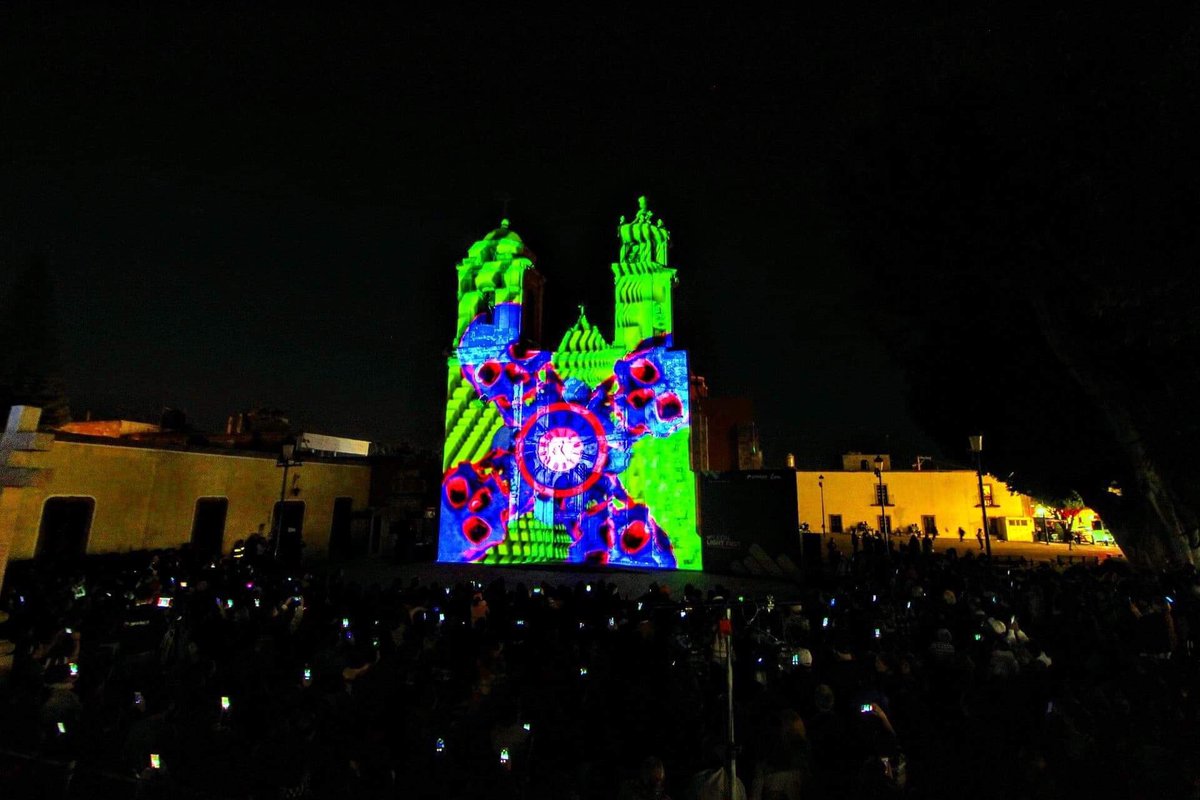 turismo_leon's tweet photo. Concluye exitosamente Primera Edición de León Light Fest 2018 
 ¡Muchas felicidades a todos los participantes!  #BrillaLeón https://t.co/4oewqRQdrZ