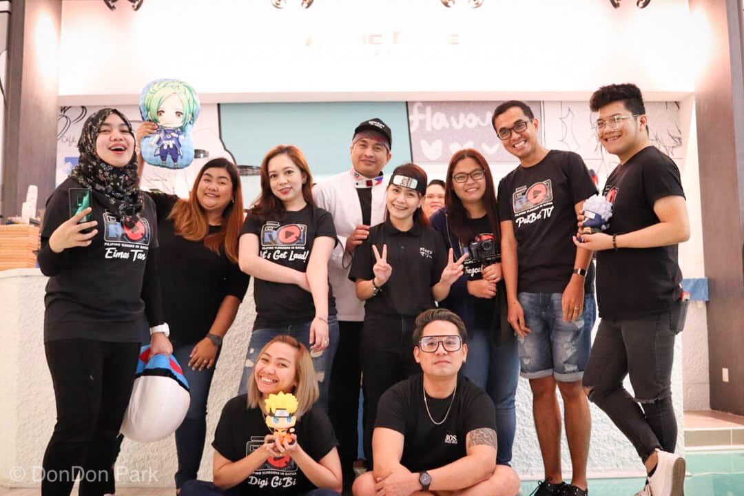 dondon_park's tweet photo. Crazy about manga comics and anime? Check this Anime Themed Cafe 👉🏻 #animecafe ◎[▪‿▪]◎ at The Pearl Qatar 🇶🇦 #filipinovloggersinqatar invades #animecafe (づ｡◕‿‿◕｡)づ

#filipinovlogger #filipinovloggersinqatar #fvq https://t.co/wf9cGY0KmO