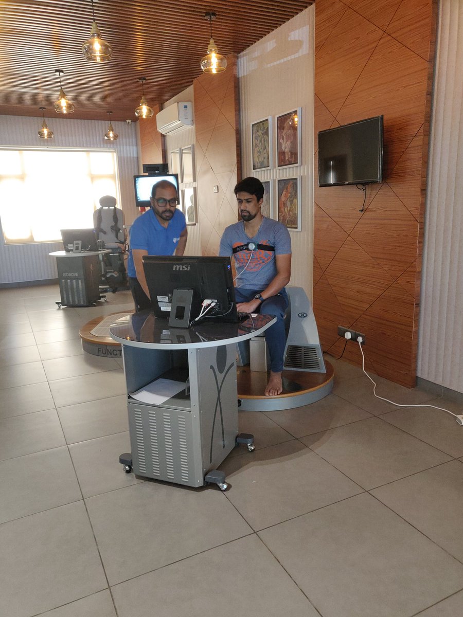 abtpindia's tweet photo. @ImRahulSharma3 dropped by #ABTP Mohali. Suffering from back pain, he wanted to identify the cause. He underwent an assessment on #PosturalBench, #StaticProkin & #TrunkMF by #TecnoBody. Dr. Rohit outlined a #rehabilitation plan to improve his back strength & posture. https://t.co/TuucnIQYY2
