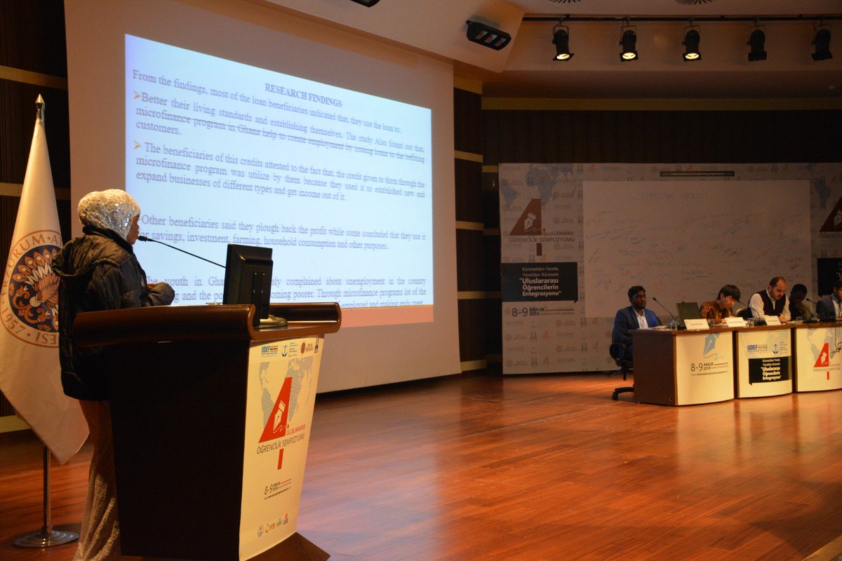 4. Uluslararası Öğrencilik Sempozyumu ikinci gününde üç ayrı salonda eş zamanlı olarak gerçekleştirilen son oturumlar ile başladı.#UDEF <a href="/UDEForgtr/">UDEF</a>