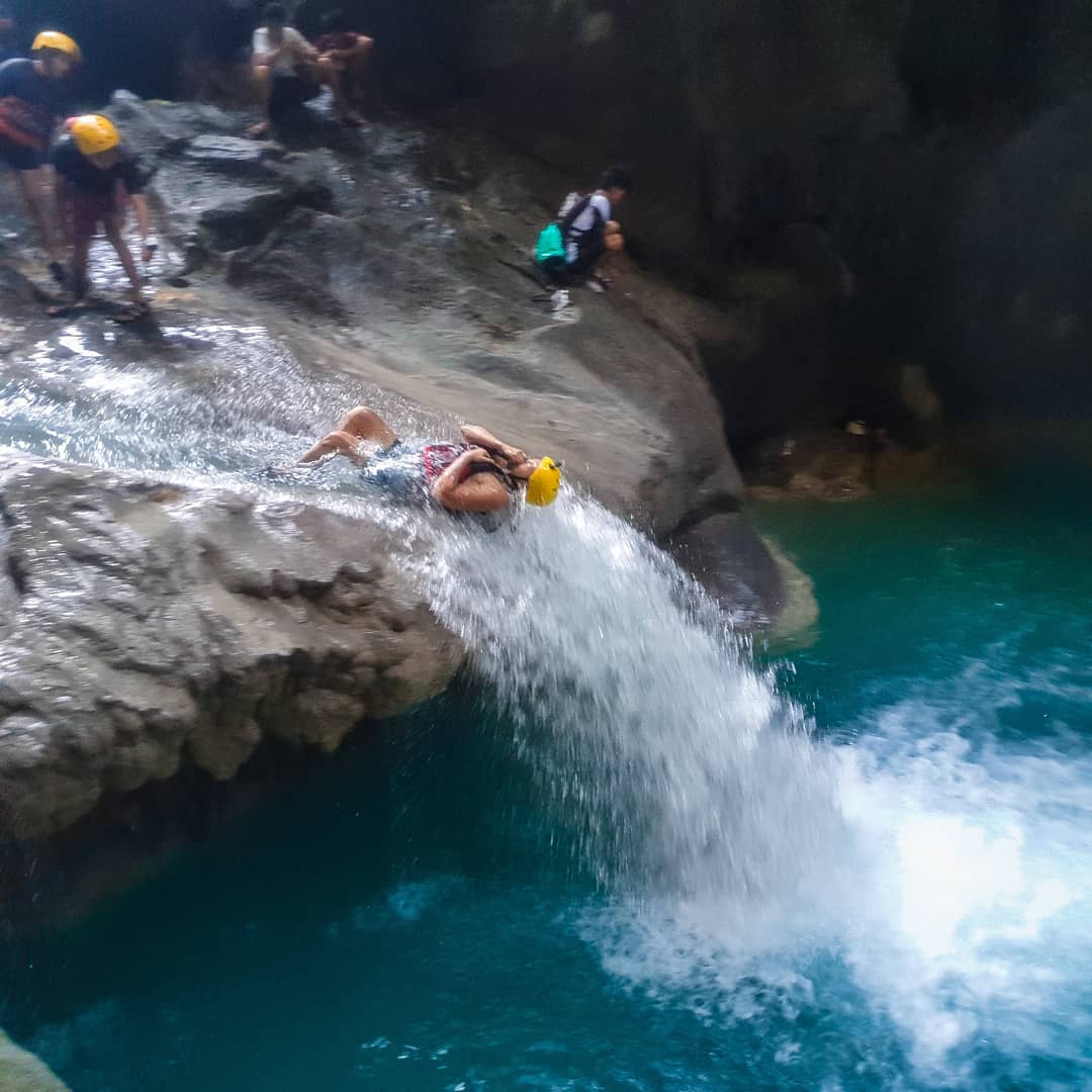 Cristiastic's tweet photo. #travelphotography #cebu #inframe #nature #inframeph #hills #discoverearth #doyoutravel #ig_visuals #ig_philippines #philippinelocal
#philippines #beautifuldestinations #water #waterfalls #wanderlust #huaweimate20 #huawei #leicaphotography #leica #nature #waterslide https://t.co/CxdQ3Kjc7S