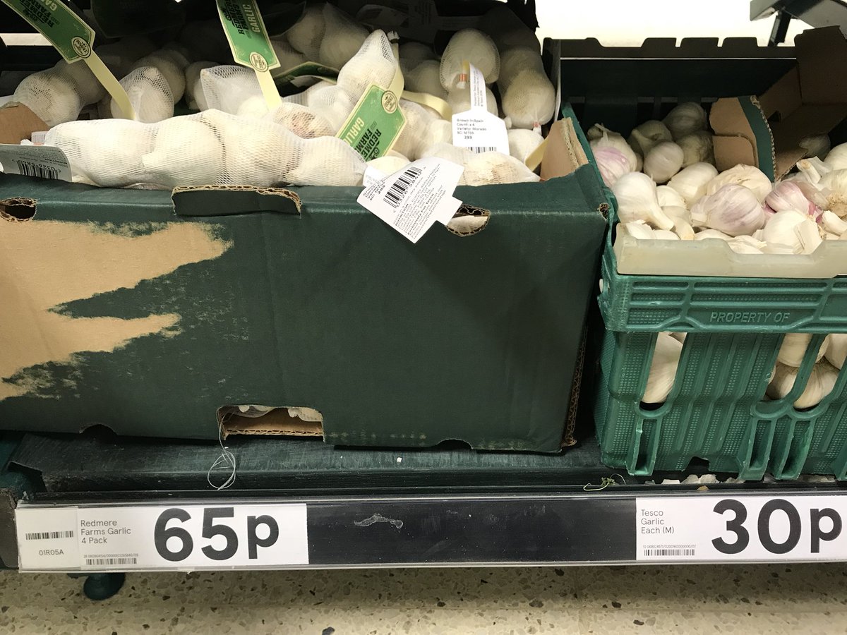 elaine706camer1's tweet photo. Another example of @Tesco pricing loose items more expensively than the equivalent #plasticwrapped. 55p more for 4 loose garlic?Time to react to the plastic crisis & customer effort to help the planet! @PlasticPollutes @PlasticOceans #plasticfree #dotherightthing #haveaconsience https://t.co/kl4OcRjCyM