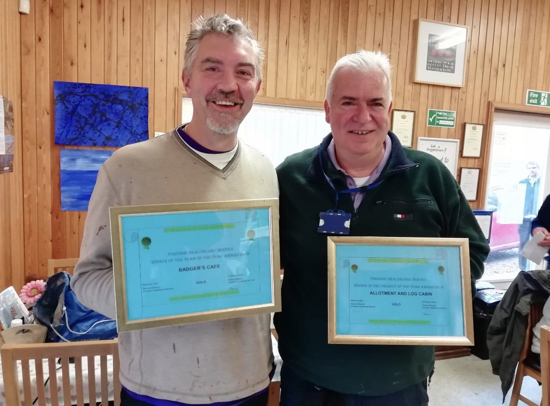 *WINNERS ALERT* 
After an amazing successful year, Badgers has won the GOLD award for Team of the Year and the Allotment has won the GOLD award for Project of the Year! Amazing work! Thank you for everyone’s support 🏆🥇👏🏼 #Winners #TeamWork <a href="/HellinglyCentre/">SPFT_HellinglyCentre</a> <a href="/withoutstigma/">SPFT - No longer in use</a>