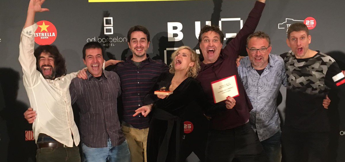 RadioCalellaTV's tweet photo. L'obra #lanenadelspardals de la companyia @teatrealdetall de #Calella es guanya el favor del públic i s'endú el @premisbutaca al millor espectactacle familiar del 2018 https://t.co/3qlyt2NJYJ https://t.co/ysgw1SBAUI
