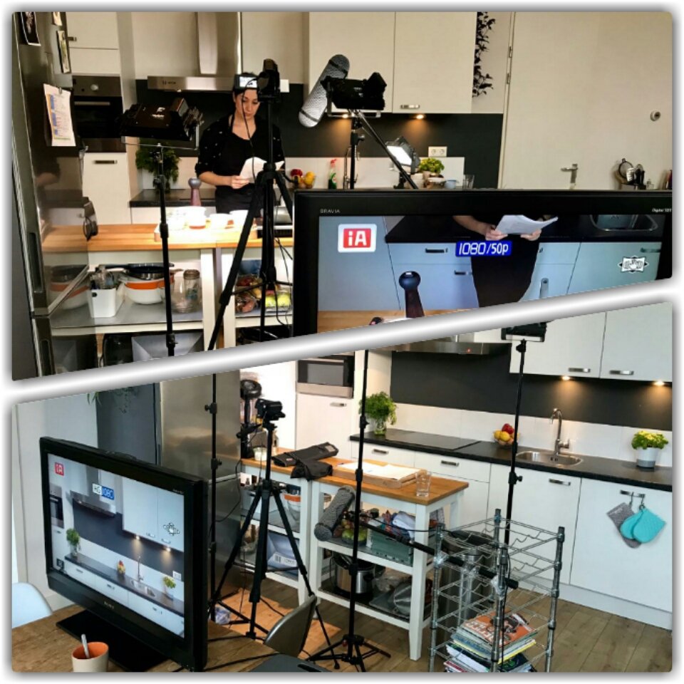 Algo se está cociendo en #LaAcademia... 🍲🍵☕ #AcademiaNutricionTV ya se ha puesto manos a la obra... Qué crees que estamos montando? 🤔🙄