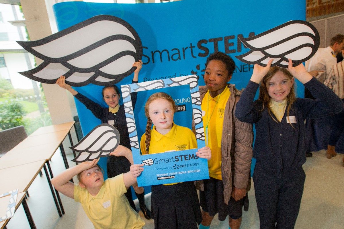 SmartSTEMs's tweet photo. Get ready to #GetYourWings on Friday at our hub event with  @GKCollege We will be working with several inspiring role models to ensure we give our young people as many opportunities as possible! 😎
#SSGKC #CollabIsKey #STEMspire #RoleModels https://t.co/qnqU1eYISj