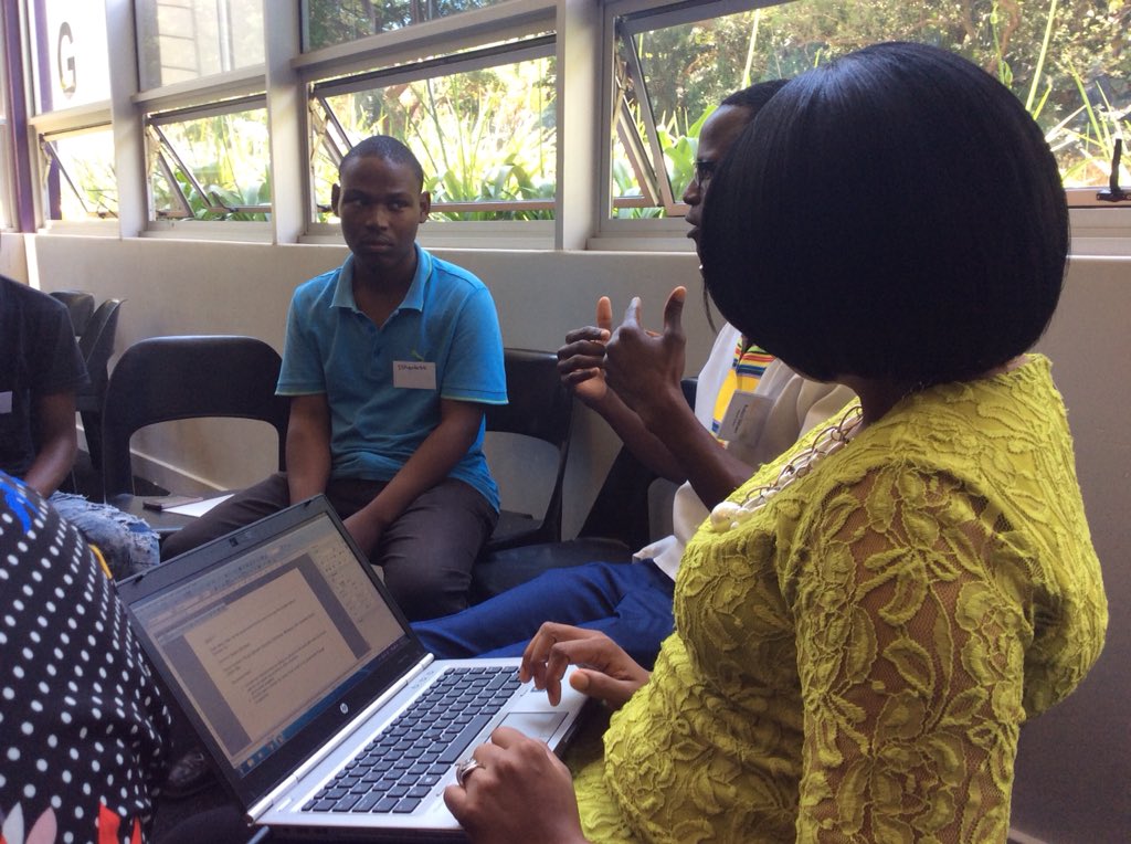 TiyaniTee's tweet photo. @vulekamali Dataquest well underway at UKZN with @TreasuryRSA, @vulekamali and @TreasuryRSA.
#BeyondTransparency #FoodSecurity #Health @AndisileBest @ZukiswaKota https://t.co/nA4ZjT7KwR