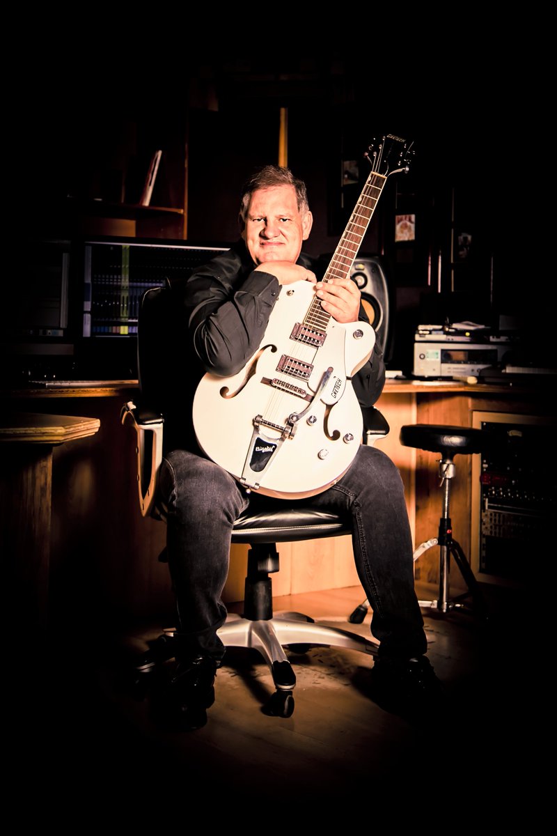 Victor Hugo: “Music expresses that which cannot be put into words and that which cannot remain silent” #SayNoMore <a href="/AfrikaansM/">Afrikaanse Musieknuus</a> <a href="/MusiekNou/">Afrikaanse Musiek</a> <a href="/GrootMusiek/">MusiekNuus</a> #musiek #musieklewe