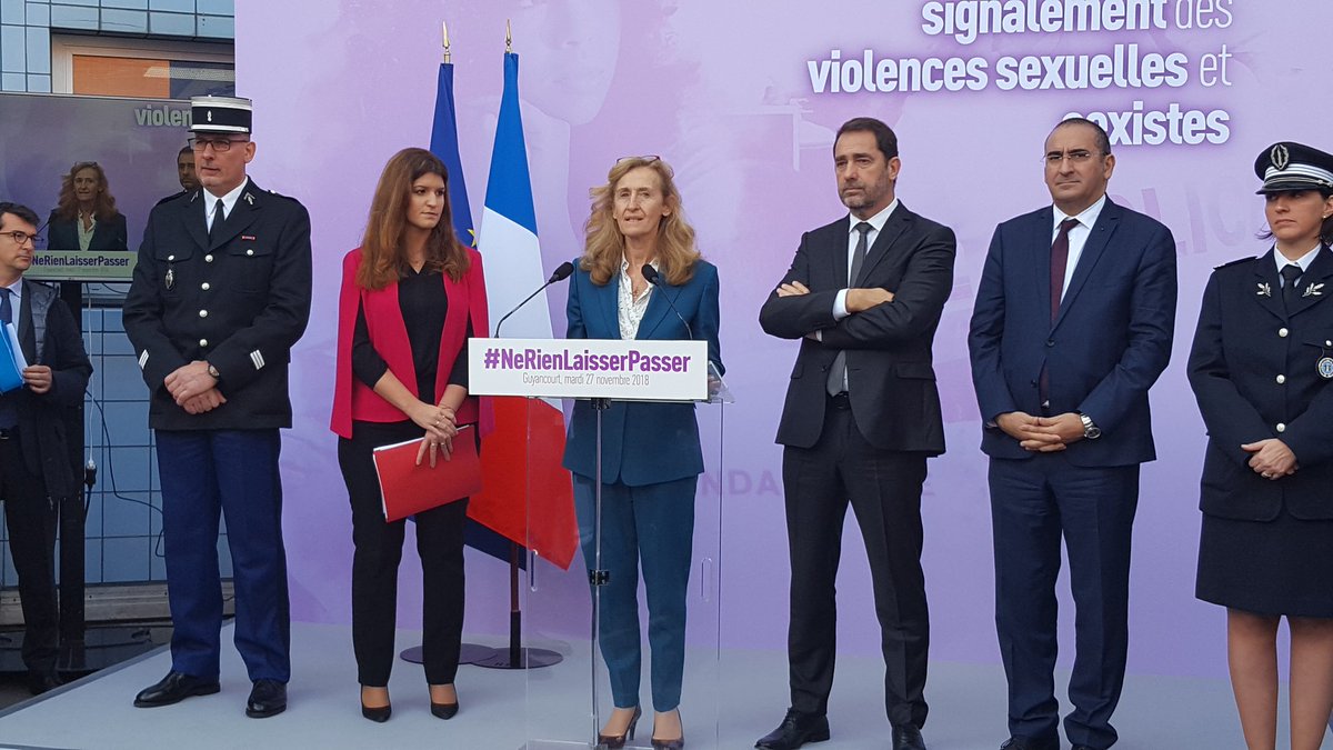 PgcaVersailles's tweet photo. Lancement officiel de la plate-forme numérique de signalement des violences sexuelles et sexistes, le @justice_gouv totalement engagé dans le dispositif qui offre un moyen supplémentaire de libération de la parole des victimes https://t.co/DQxeef6C4c