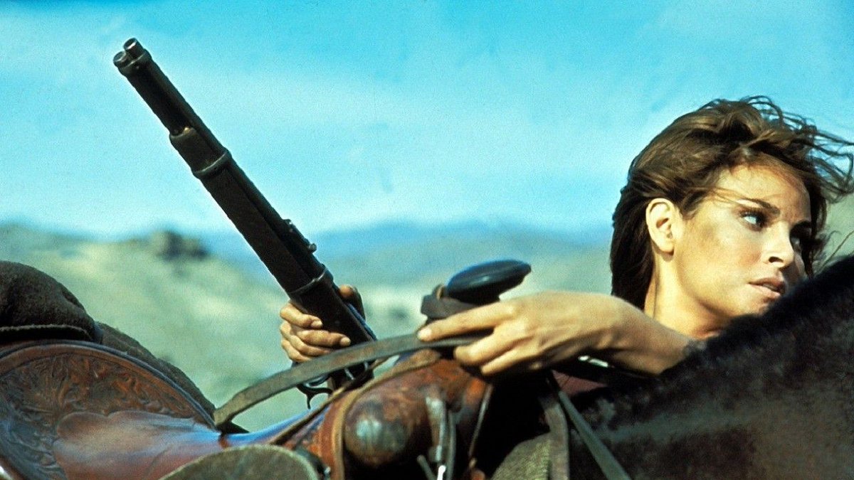 "𝘖𝘯𝘦 𝘥𝘢𝘺. 

𝐌𝐚𝐲𝐛𝐞 𝐈'𝐥𝐥 𝐬𝐭𝐨𝐩 𝐥𝐢𝐯𝐢𝐧𝐠 𝐥𝐢𝐤𝐞 𝐭𝐡𝐢𝐬. 𝐁𝐮𝐭 𝐟𝐨𝐫 𝐧𝐨𝐰, 𝐰𝐞 𝐠𝐚𝐥𝐥𝐨𝐩 𝐢𝐧, 

𝘨𝘶𝘯𝘴 𝘣𝘭𝘢𝘻𝘪𝘯𝘨"