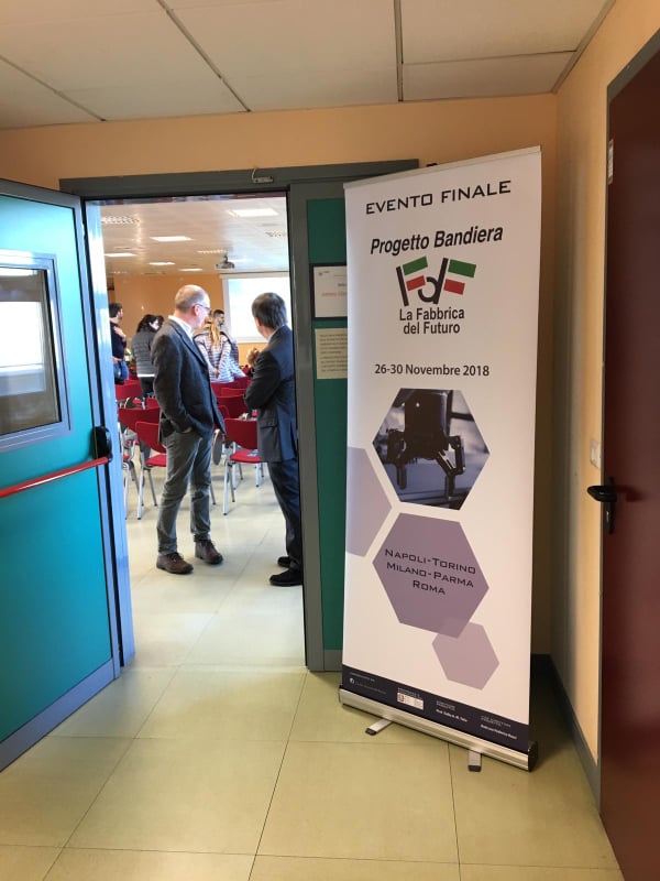 FdF_FinalEvent's tweet photo. Continuano le visite ai laboratori del @PoliTOnews! Abbiamo visitato TAL, IAM ed abbiamo chiuso i lavori in Sala Maxwell.
@StampaCnr #fabbricadelfuturo #factoriesofthefuture #Fdf_FinalEvent2018 https://t.co/HruyGSMJv0