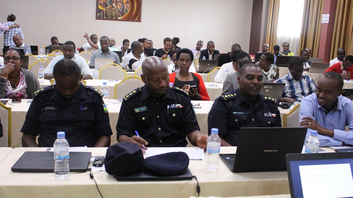 E-PROCUREMENT RWANDA tweet media
