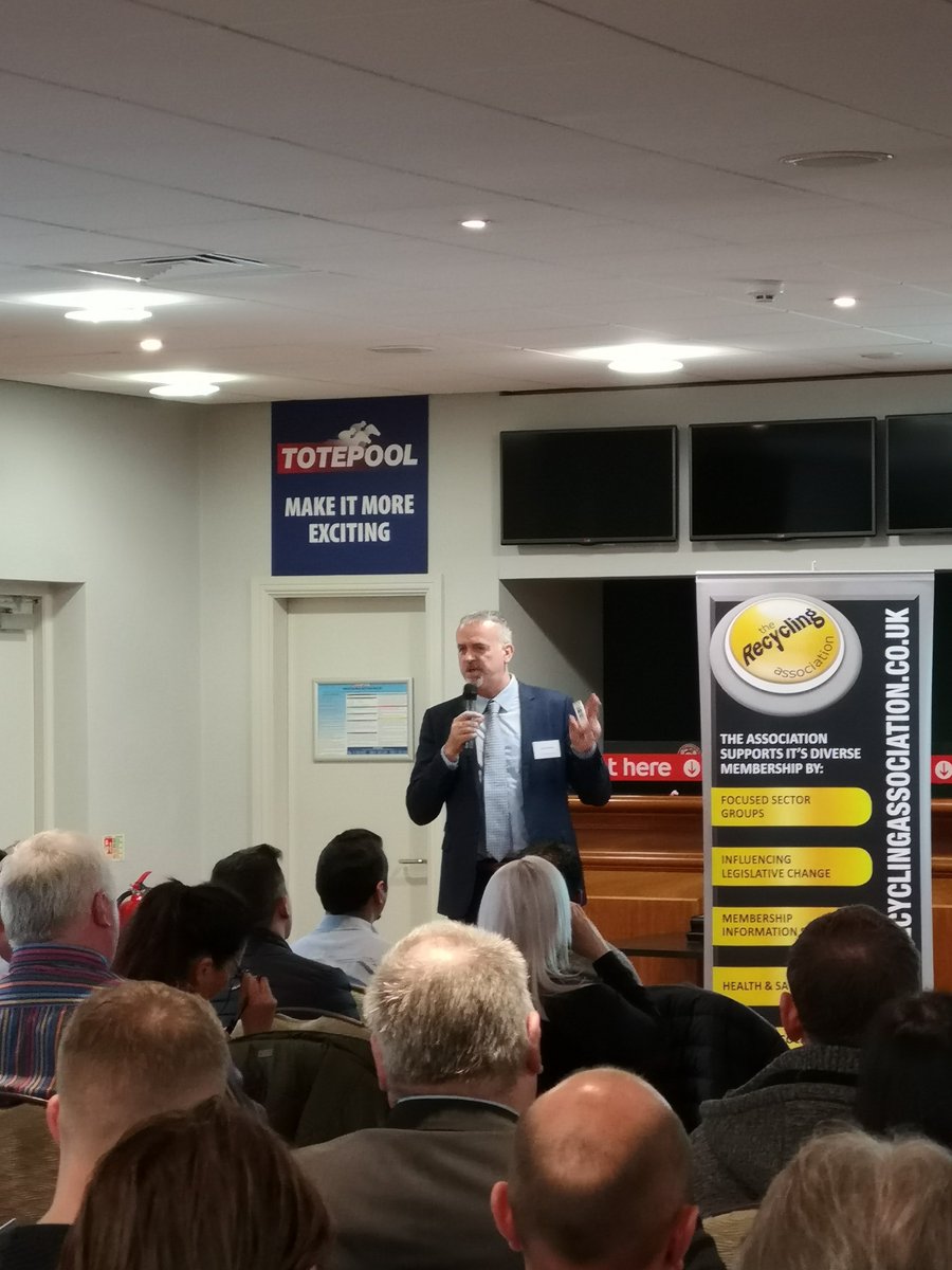 RecyclingAssoc's tweet photo. At today's Quality Control scheme seminar in Manchester:
Simon Ellin: "Other markets are tightening up quality requirements. Everyone is looking at quality. The UK has to position itself as the best supplier." https://t.co/VhhSr5Fi5p