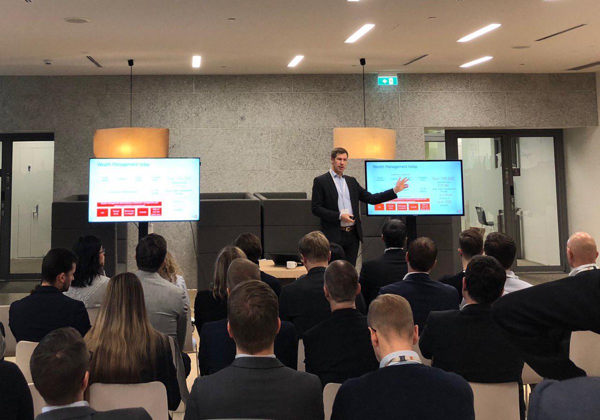 Senior Vice President of OP Wealth Management Products Sami Jormalainen welcomes #OPxWealthtech teams to OP HQ and kicks off the week by sharing how OP has been a leader in innovation since the 1990s. #openinnovation #wealthtech