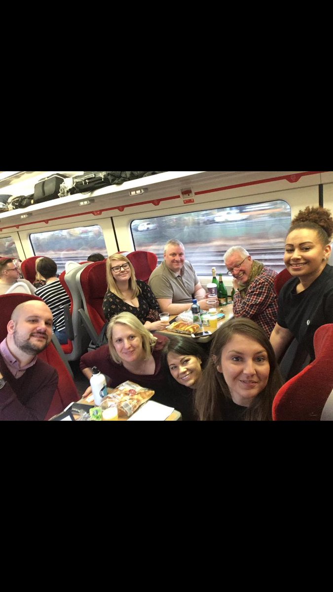 TmMolyneux's tweet photo. En route to London for the #ECCCSA18 awards with this amazing dream team!! #utilitywiseplc   #mentalhealth  good luck to all finalists!!! Fingers crossed!! https://t.co/GYxvv8V8e0