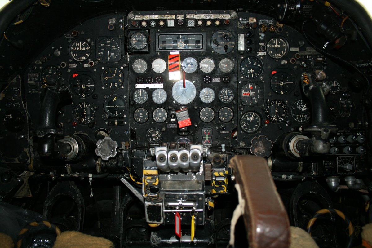 IntelliCharging's tweet photo. Any guesses as to which aircraft this is? https://t.co/t8I4Ci0uPp