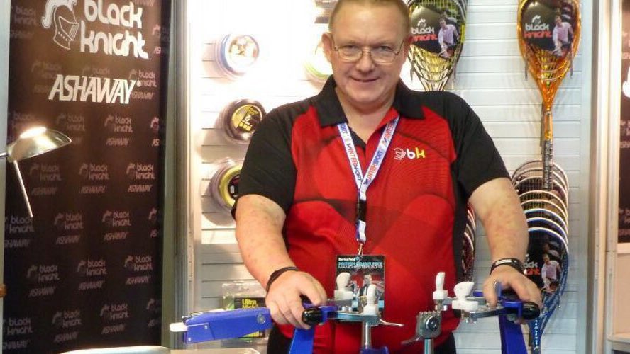 Nick Down will be at the #WelshWizards match later today if you need any stringing done ✅ <a href="/Nickyboysquash/">Nick Down</a>