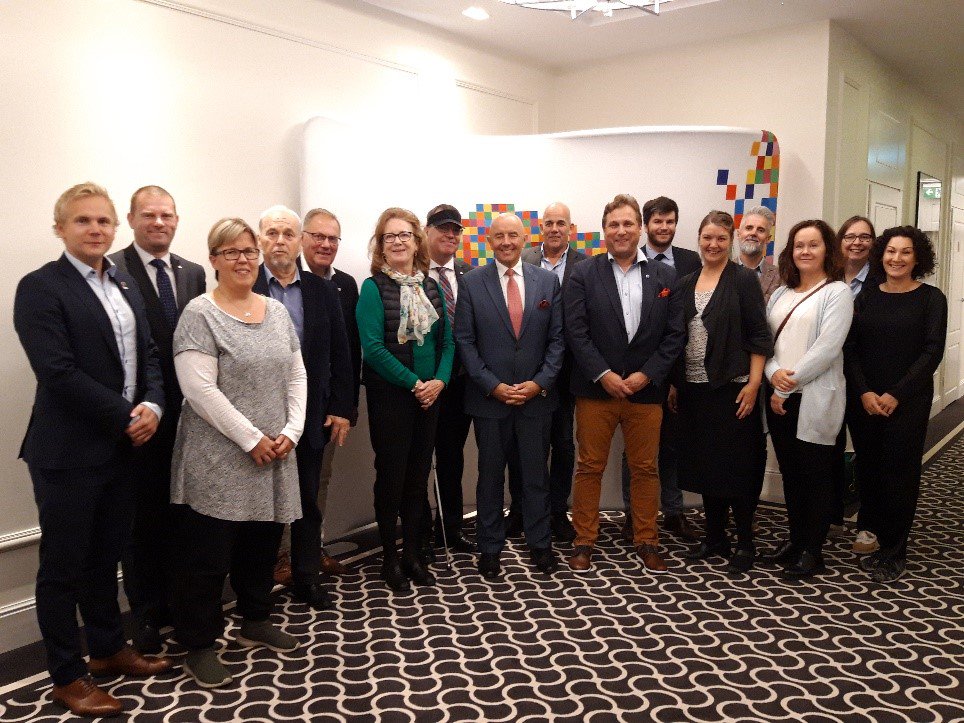 CPMR_Europe's tweet photo. Latest edition of CPMR NEWSLETTER is out now!  With all the news from our 2018 General Assembly in #Madeira + updates on our work on #Cohesionpolicy #Maritime affairs #Accessibility &amp; #ClimateChange 

Read it here >>> https://t.co/DBhN87tJ83 https://t.co/5pxoTK9jzd