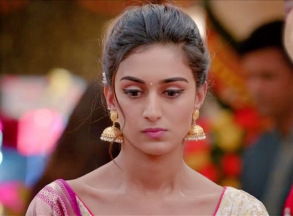 Nuzhatw24's tweet photo. I vote #EricaFernandes for #KasautiiZindagiiKay 

#TVPersonality2018 @SabrasRadio https://t.co/5iKwVpOPg9