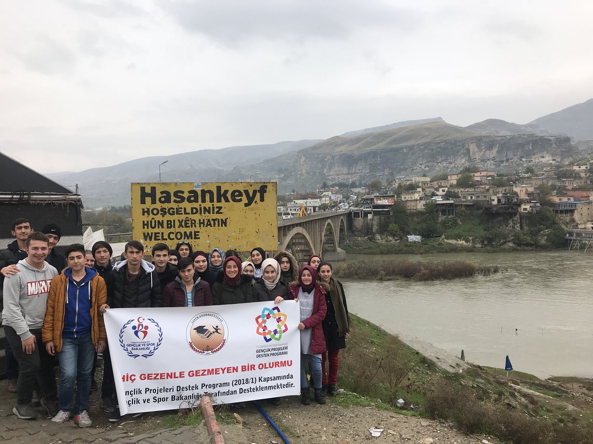 geziprojesi's tweet photo. Hoşbulduk. #GençlikProjeleriDestekProgramı  #HayataKatıl #batman #hasankeyf #hısnıkeyfa #kayaşehri https://t.co/kbH4vqF44b